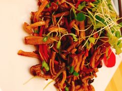 香椿苗爆珍菌-闻鲜素食茶餐厅(高新区店)