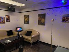 -多佐KTV(北京富力广场购物中心店)
