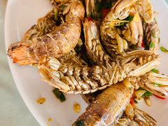 -红月湾海鲜饭店•沙滩海景(双月湾店)