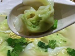 -琴岛顺天馄饨(营口路市场店)