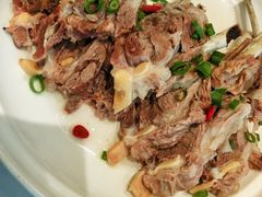 -民族手抓羊肉馆·滩羊手抓·烤全羊