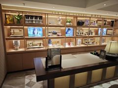 -茂昌眼镜(南京东路店)