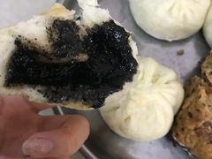 黑芝麻包-老陶包子铺(南大西南村店)