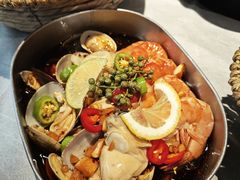 -巴厘龙虾·榜首油焖大虾(音乐学院·沿江酒馆店)