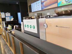 -星巴克(六合路店)
