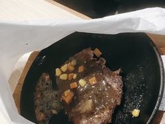 -纽斯特牛排自助餐厅(浦江万达店)