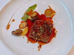 200克新西兰肉眼牛排，鹅肝，黑椒汁-福楼法餐厅FLO