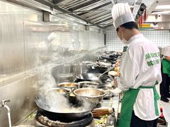 -绿草地·湘菜(7mall店)