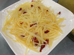 酸辣土豆丝-虾忆鲜.龙虾.烧烤.小海鲜(桐乡店)