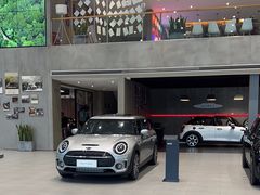 -上海普陀宝诚MINI4S店(红柳路店)