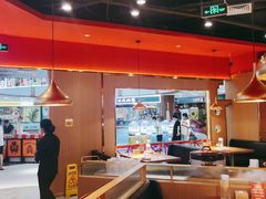 大堂-蜀香三绝·牛蛙·烤鱼·天府炒鸡(安丘泰华店)