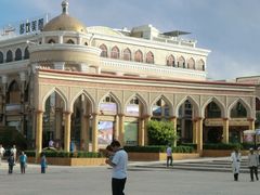 -艾提尕尔清真寺