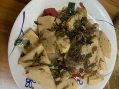 -芦茨金富饭庄·25年老字号·专做稻草鸡