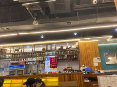 大堂-胡须佬鸡煲四季火锅店(石厦西村直营店)