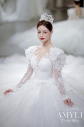 -艾米丽婚纱礼服