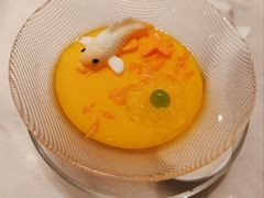 -香港百合居(LCM置汇旭辉广场店)