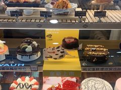 -DQ·蛋糕·冰淇淋(大宁国际商业广场店)