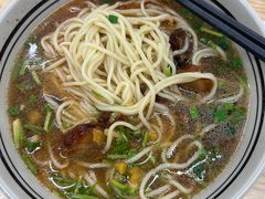 -小马牛肉面·牛骨熬制(南京博物院店)