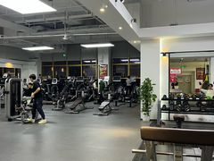 -健变健身俱乐部(前海天虹商场店)