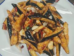 -荣晨私房菜(风尚米兰店)