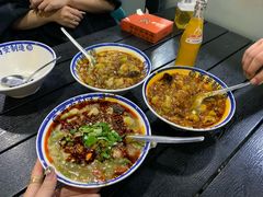 -邢老三肉丸糊辣汤(西安总店)