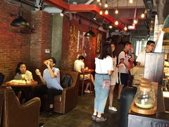 大堂-喜茶(东莞雍华庭店)
