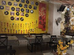 -又见马甲M8融合西餐厅(体育中心店)
