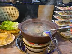 -东记炭炉·海鲜鸡煲(龙华店)