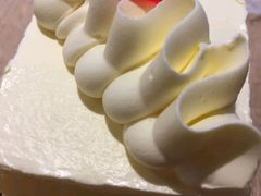 -红宝石·鲜奶小方·海派西点房(南丹店)