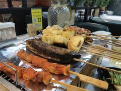 -云晓光头烧烤吧(德平路店)