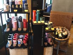 -星巴克(武康路店)