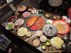 -萍姐火锅·公路夜市(武汉首店)