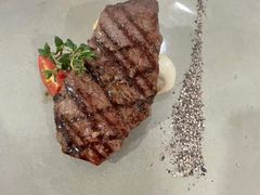 -汕尾巴黎半岛酒店