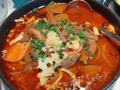 -荷塘秋月·本帮江浙菜(国权路店)