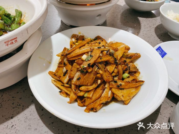 兰湘子.湘菜小炒(中贸广场店)梅干菜炒莲藕图片