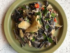 -半山腰·云南菜(侨福芳草地店)