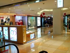 店内环境-北京华联购物中心(同成街店)