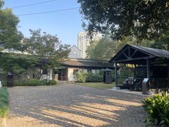 -上海市龙华烈士陵园