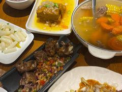 -隔壁老王·家常云南菜(花巷店)