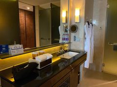 -广州天河希尔顿酒店