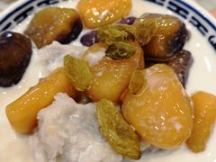 -广信牛奶甜品世家(台东店)
