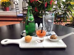 -La Villa French Restaurant