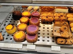 -好利来(上海虹桥新天地Lab主题店)
