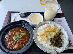 -永和大王·现磨豆浆·卤肉饭(九亭SH085店)
