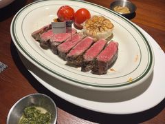 -MONICH牛排融合餐厅(和义大道购物中心店)