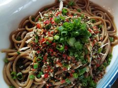 鸡丝荞面-有红鸡毛店·川菜(建设路店)