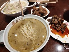 -老半斋(福州路店)