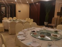 -中家鑫园温泉酒店鑫悦汤泉