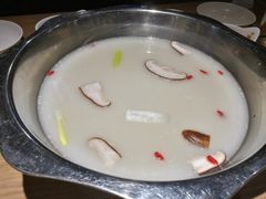 -彤德莱火锅(乐陵路店)