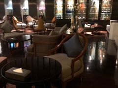-浅深(世茂滨江精品店)